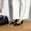 2026 Nuevos Zapatos Mary Jane de Otoño con Punta Fina, Hebilla Metálica y Aumento Interno de Altura para el Trayecto Diario, Zapatos Retro para Mujer