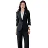 Outono/Inverno 2026 Novo Terno para Entrevista de Estudante Universitário Conjunto de Blazer e Calça Cinza para Mulheres Venda por Atacado