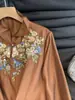 Nova coleção de outono de 2026: nova camisa chinesa, retrô e elegante de manga comprida com bordado de fio dourado, exalando uma vibe sofisticada e clássica