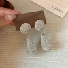 Brincos de Gota de Diamante Flash para Jantar Filha Leve Luxo Elegante Fashion Exagerado Spice Girls Europeus e Americanos Brincos Mulheres