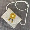Bolsa Saco de Palha Feminina Primavera/Verão 2024 Nova Cor Sólida Estilo Fresco Bolsa de Mão para Férias Bolsa de Mão Bolsa Feminina Flor