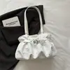 Bolsa de mano tote de moda nicho retro elegante de verano 2026 para mujer, bolso casual de hombro y axila