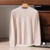 Suéter versátil de color liso con cuello redondo para hombre 10% cachemira, camiseta básica de punto de cuello semi-alto, suéter de cachemira pura, cálido negro de negocios