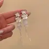 Pendientes de Borla de Concha de Flor Plateada de Hada Súper para Mujer, Pendientes de Estilo de Resort de Playa de Gama Alta, Pendientes Hermosos y Elegantes