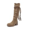 Botas Trançadas com Franjas Estilo Preguiçoso Super Bonitas 2025 Inverno Salto Médio Grosso Bico Redondo Couro Camurça de Vaca Botas de Cano Alto para Mulheres