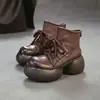 Jiezhou 2026 Outono Novo Estilo Couro Bovino Camada Superior Botas de Cano Curto Estilo Britânico Sola Grossa Confortáveis Versáteis Fashionáveis Sapatos Femininos para Pessoas Baixinhas
