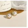 Clip de Oreja Retro Elegante de Perla Rosa Francesa de Alta Calidad para Mujer sin Perforar Pendientes Versátiles de Celebridad de Internet Lujo Ligero