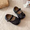 Nova Coleção Primavera e Outono 2026: Sapatos Mary Jane Rasos para Meninas com Laço, Solado Macio, Estilo Princesa, Moda Coreana, Sapatos de Couro, Estilo Preppy