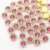 En Stock 8/10/12mm Doble Capa Girasol Pedrería Flor Redonda Placa Flor de Pedrería Hebilla de Pedrería Lazo Hecho a Mano Materiales para Accesorios de Cabello DIY