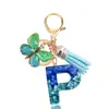 Chaveiro de Resina com Lantejoulas Azul Ciano Letra, Chaveiro com Borla de Borboleta, Pingente Pequeno para Casal Feminino