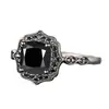 Anillo Negro de Nicho de Alta Gama con un Diseño de Moda Único, Anillo Tachonado de Circonita para Mujer, Anillo Trendy de Aleación de Zinc de Lujo Ligero al por Mayor