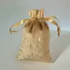 Nueva Bolsa de Terciopelo con Cordón Estampado en Caliente Caja para Joyería de Seda con Cordón Bolsa de Almacenamiento de Regalo de Navidad Caja de Regalo al por Mayor