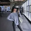 Plus size Roupa de Ioga Fitness terno Verão Manga Curta Solto Irmã Gordinha Comprimento Médio Cobre Quadril Roupa de Corrida Esportiva ao Ar Livre