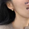 Pendientes de Perla Color Café Maillard para Mujer, Aguja de Plata, Diseño de Nicho, Pendientes de Gama Alta, Nuevos Pendientes Populares 2025