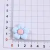 Accesorios de joyería de resina con flores pequeñas y frescas para todos los conjuntos Accesorios para el cabello de gel de crema Zapatos con agujeros Accesorios de bricolaje Fabricantes al por mayor