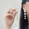 Aretes Largos Plisados con Borlas de Perlas y Flores Estilo Francés, Aretes de Diseño Elegante y Femenino