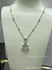 Artesanía de Joyería de Nicho V Oro Lujo Ligero Temperamento Femenino de Alto Nivel Aretes de Clip para Oreja con Forma de Abanico con Pedrería Incrustada Gota de Agua Largos