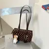 Nova bolsa bowling de bolinhas outono/inverno 2026, bolsa tote estilosa e moderna, bolsa de ombro e bolsa de axila para trabalho e deslocamento