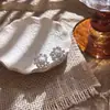 Pendientes de Botón Vintage Geométricos Redondos Estilo Lujo Ligero con Circonita y Perla, Pendientes de Moda y Elegantes con Agujas de Plata 925, Sensación de Alta Gama