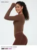Roupas de Yoga de Novo Estilo para Mulheres, Cintura Franzida, Tops Fitness Justos, Bojos Fixos no Peito, Treino de Corrida com Mangas Longas, Secagem Rápida
