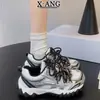 Versión de Piel de Vaca Más Vendida Zapatos Dad con Cordones Zapatos de Mujer 2026 Estilo Nuevo Suela Gruesa Malla Transpirable Zapatos Deportivos Casuales Modelo de Mujer