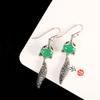 La fuente de productos de plata de personaje productos de fábrica pendientes transfronterizos s925 joyería de plata moda pendientes de zorro rojo granate para mujeres mayores