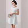 Verano 2020 Temperamento Socialité Estilo Retro Hepburn Vestido Negro Corto Hombros Descubiertos Vestido Cintura Ajustada Verano
