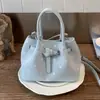 Bolso de Mano de Lunares Nuevo y Elegante Transfronterizo 2026 para Mujer, Bolso Cubo de Moda de Nicho, Bolso de Hombro y Cruzado para Uso Diario