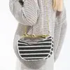 Bolso pequeño tejido de verano para mujer 2026 nuevo color de moda, bolsa tipo empanada con bloques de color, bolso cruzado casual elegante para el día a día