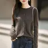 Novo suéter de malha de cashmere outono/inverno para mulheres, cardigã de gola redonda, modelagem solta, top base de lã escovada