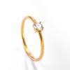 Venta caliente nicho joyería de acero inoxidable extremadamente fina anillo liso de arco de 2 mm titanio acero anillo de titanio con incrustación de circón dorado fabricante