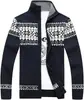 Fábrica Fuente de Producción Personalizada Suéter Navideño de Punto para Hombre con Patrón de Copos de Nieve, Cuello Alto, Manga Larga, Cárdigan con Cremallera