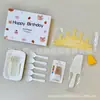 Juego de cuchillo, tenedor y plato para pastel en caja de regalo cinco en uno, juego de vajilla desechable para postres, juego de vajilla para pastel de cumpleaños
