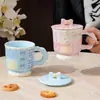 Taza floral de retazos estilo Ins con tapa, taza de cerámica con lazo, taza de desayuno para chica de oficina, venta al por mayor