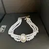 Colar de pérolas multicamadas, joias femininas, colar de corrente de lã oval incrustado de diamantes, vestido, corrente de clavícula, luz, luxo, estilo vintage Hepburn