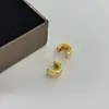 Venta especial de liquidación: Aretes Estilo Coreano Bañados en Oro Real con Diseños de Circonita, Metal y Perla, Sencillos y Versátiles, Al por Mayor para Vendedores Ambulantes, Aretes para Mujer