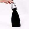 Bolsa de franela con cordón de cuentas negras largas para artículos pequeños, bolsa para spray limpiador hidratante 7.5*18cm bolsa de franela negra