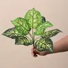 Hojas artificiales de Monstera y Alocasia para paisajismo de jardines, arreglos de plantas verdes para hoteles, centros comerciales y decoración del hogar, plantas en maceta