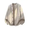 Suéter Cardigan de Gola Redonda Malha para Homens e Casais com Botões Coloridos, Estilo Tendência Outono e Inverno, Venda por Atacado de Fábrica Transfronteiriça, Estilo Old Money