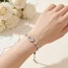 Pulseira Deslizante Folha de Ginkgo com Pedras de Zircônia e Madrepérola Estilo Coreano, Toque de Luxo Leve e Sofisticado, Joia Ajustável para Estudantes e Melhores Amigos, Atacado