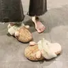 Pantuflas Peludas Florales Estilo Hada Francesa para Mujer, Novedad Otoño e Invierno 2025, Dulces y Cálidas, de Punta Cerrada, Pantuflas de Algodón para Mujer