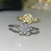 Nuevo Producto de Versa, Diseño Original, Exquisito Concepto Anillo de Copo de Nieve, Chapado en Oro de 18 Quilates, Versátil, Moderno, Súper Brillante, Lujo Accesible Anillo Ajustable