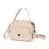 Bolsa de ombro de grande capacidade na cor sólida, nova bolsa transversal da moda estilo coreano 2026, bolsa tote esportiva simples e casual de nylon para mulheres
