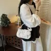 Bolsa de Mão Feminina Exclusiva de Nicho 2026 Nova Moda Versátil Diária Bolsa Transversal Doce Floral Pequena Bolsa Tote para Mulheres