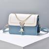 Bolsa Transversal Feminina 2025 Nova Bolsa de Ombro Versátil Bolsa Feminina da Moda Nicho de Alto Nível Bolsa Pequena Quadrada de Mão