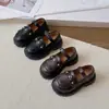 Zapatos de Cuero de Moda Lolita para Niñas 2026 Primavera y Otoño Nuevos Versátiles Estilo Británico Mocasines con Borlas Moda Zapatos de Princesa