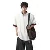 2026 Nova Camiseta Masculina com Ombreiras Acolchoadas, Design de Nicho Color-Blocking, Solta de Verão, Moda Tendência Casual de Manga Curta
