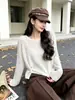 Lana fina cálida hebilla cuello redondo simple generoso manga larga versátil para mujer otoño e invierno estilo perezoso temperamento prenda interior