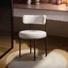 Cadeira Minimalista Estilo Nórdico em Pele de Cordeiro com Encosto Alto para Mesa de Jantar em Casa, Cadeira Espessa Designer Cor Creme com Frete Grátis