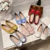 Sapatilhas Versáteis e Delicadas, Sapatos de Ballet com Laço Retrô Francês, Sapatos Rasos Planos 2026 para Mulheres